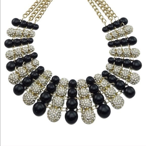 T & J Designs Statement Necklace - Picture 1 of 4